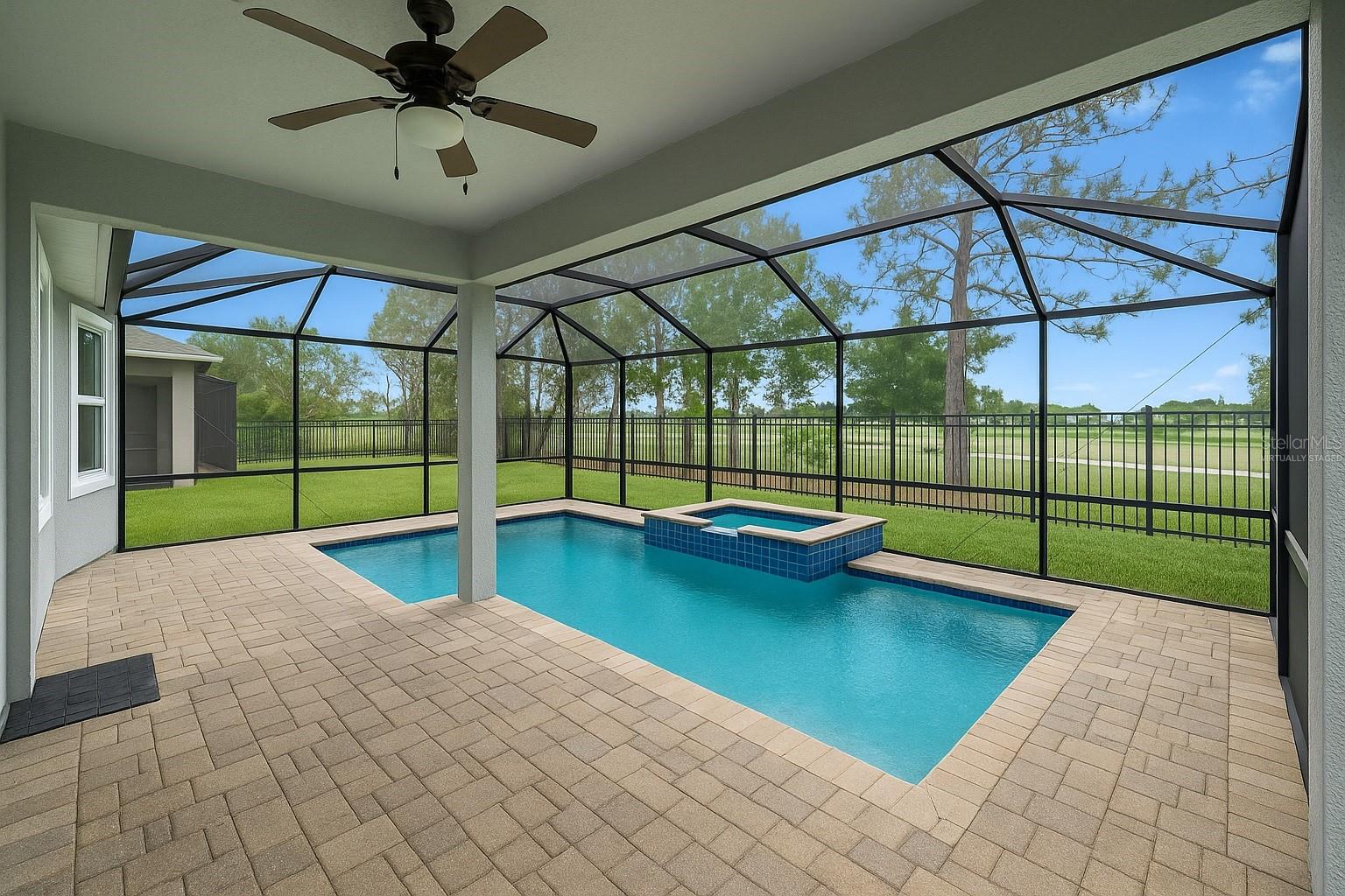6611 CURRENT DR, APOLLO BEACH, FL, 33572