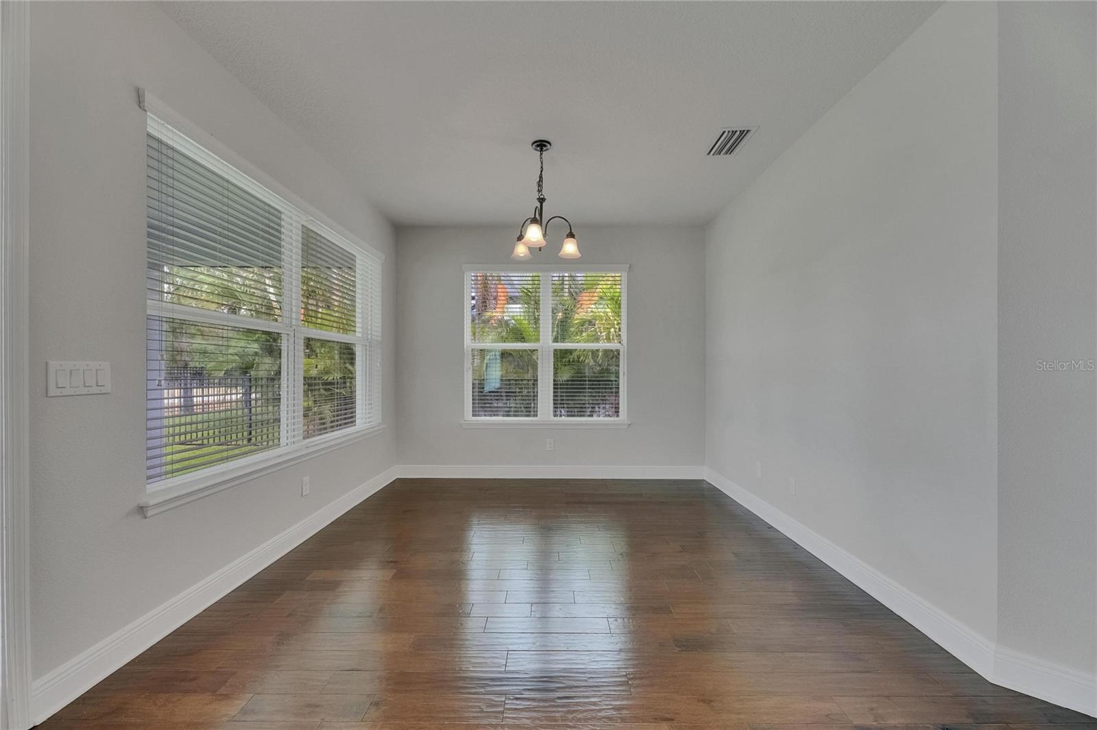 6611 CURRENT DR, APOLLO BEACH, FL, 33572