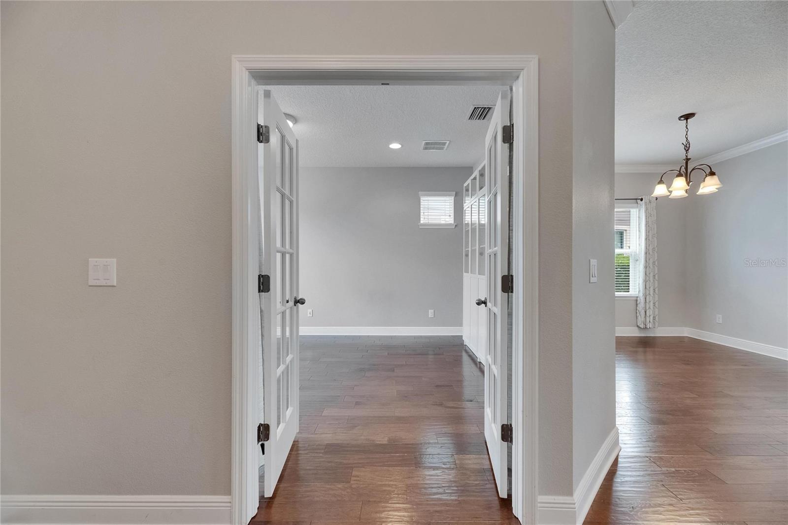 6611 CURRENT DR, APOLLO BEACH, FL, 33572