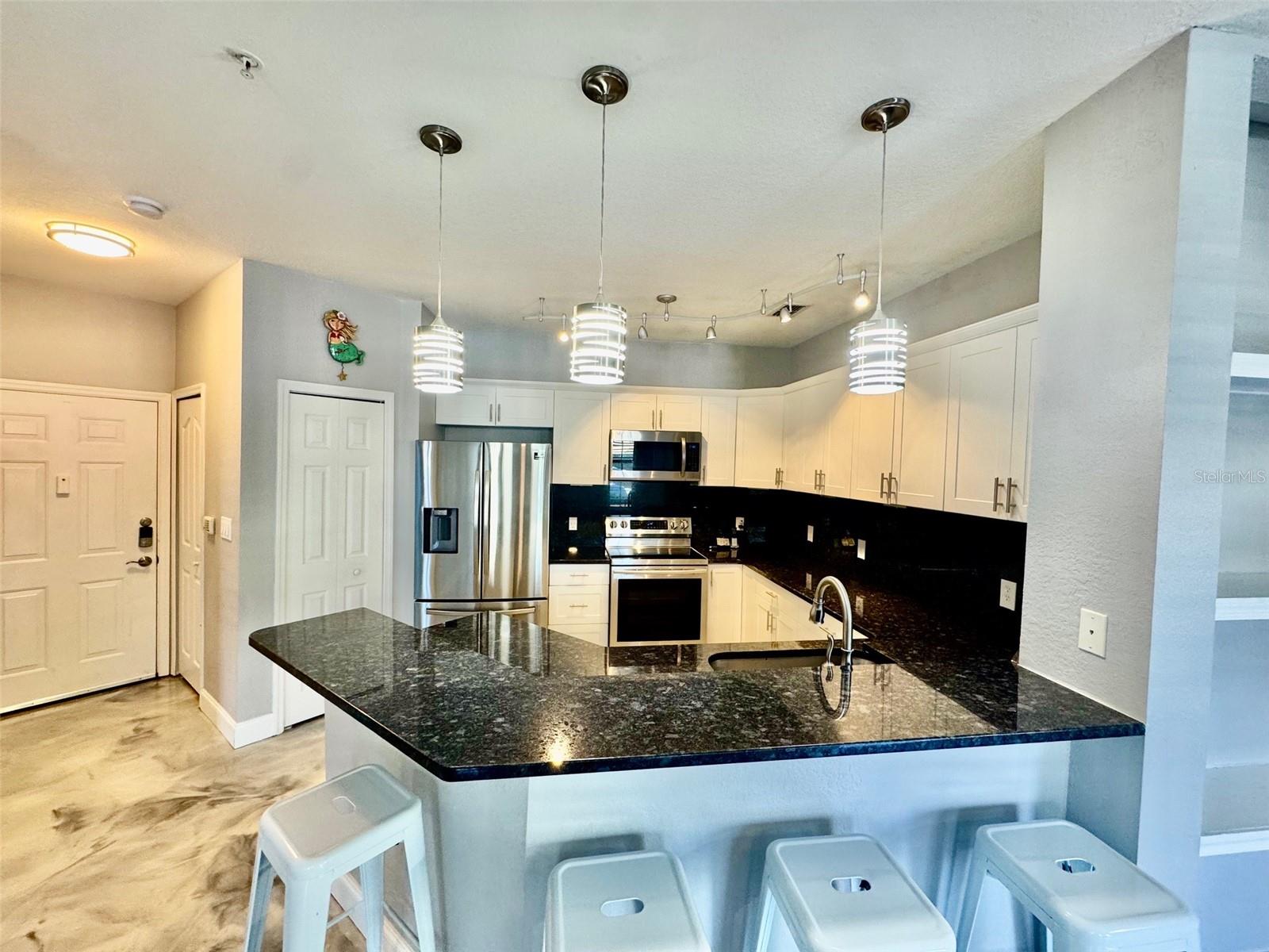 8325 38TH STREET CIR E #107, SARASOTA, FL, 34243