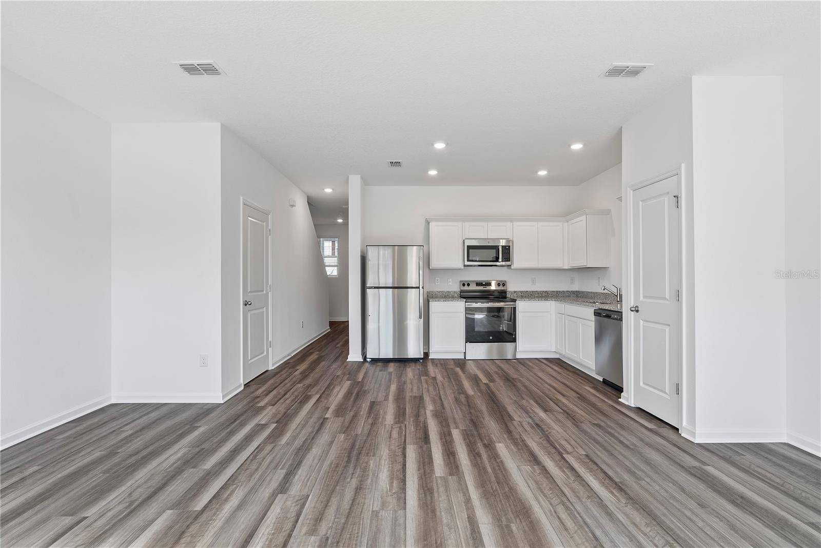 6159 CALLE OCHOA ST, ZEPHYRHILLS, FL, 33542
