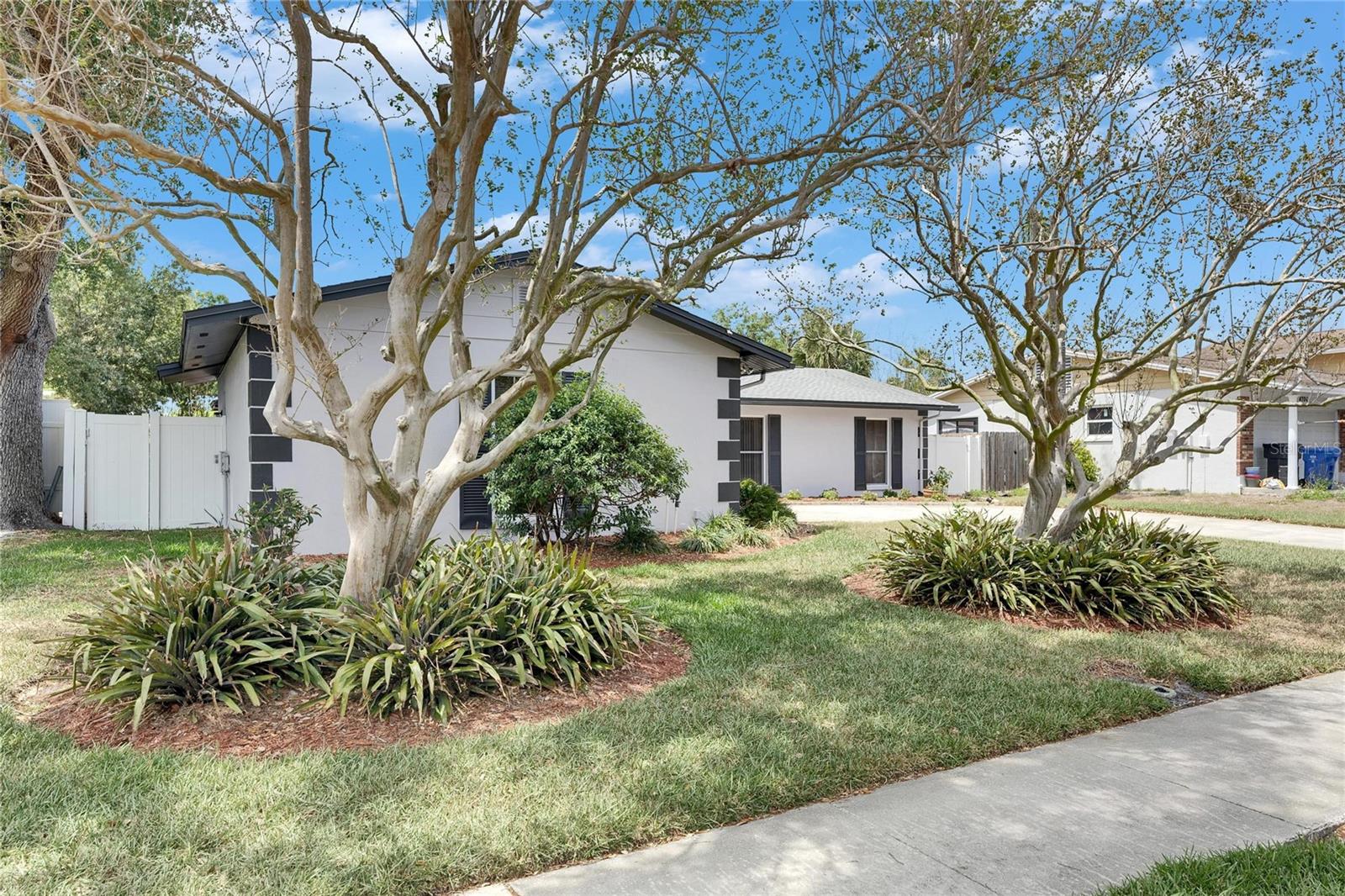 4704 TRAVERTINE DR, TAMPA, FL, 33615