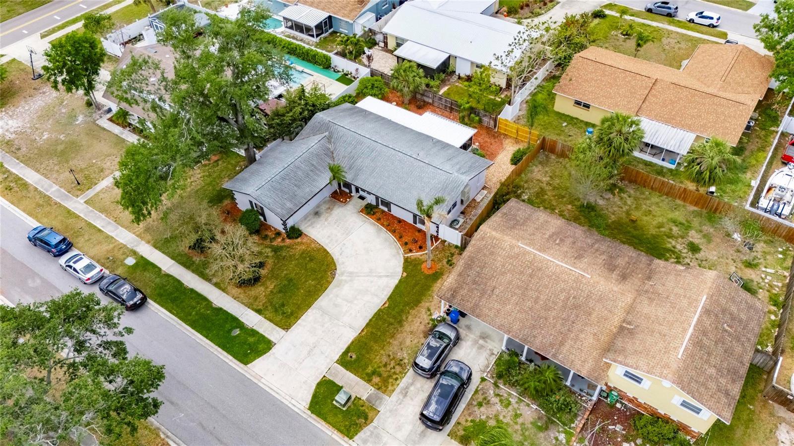 4704 TRAVERTINE DR, TAMPA, FL, 33615