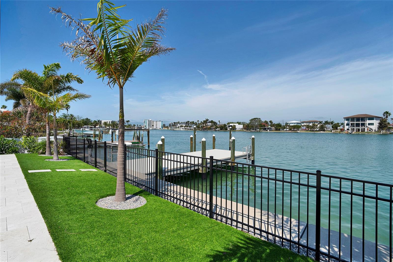 25 DOLPHIN DR, TREASURE ISLAND, FL, 33706