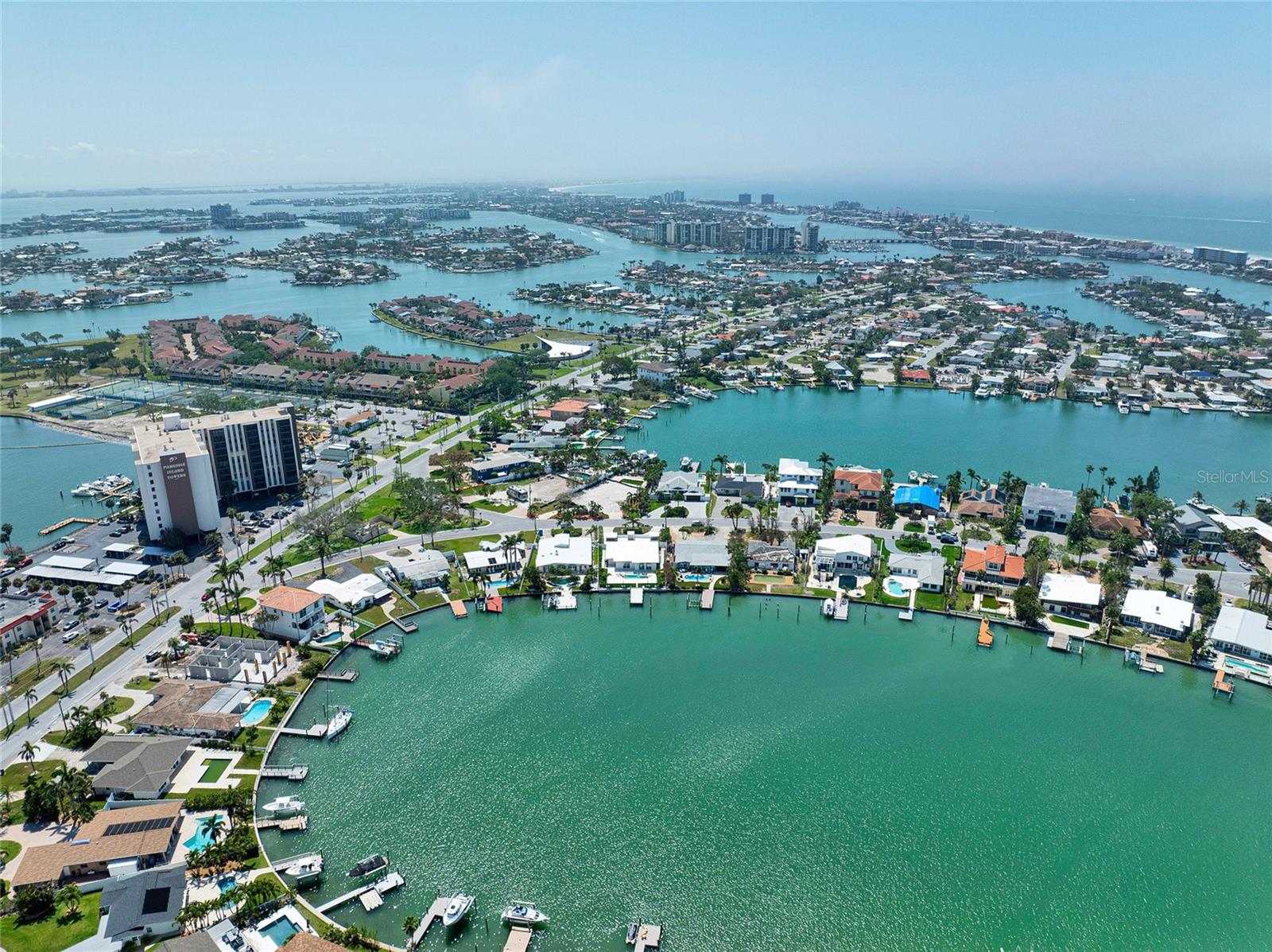 25 DOLPHIN DR, TREASURE ISLAND, FL, 33706