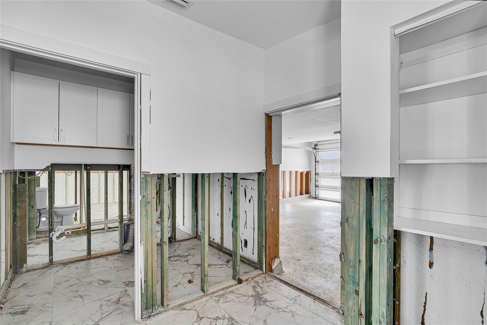 25 DOLPHIN DR, TREASURE ISLAND, FL, 33706
