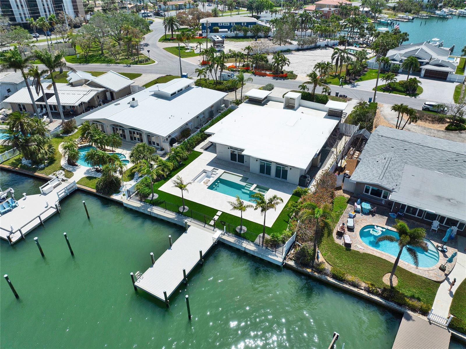 25 DOLPHIN DR, TREASURE ISLAND, FL, 33706