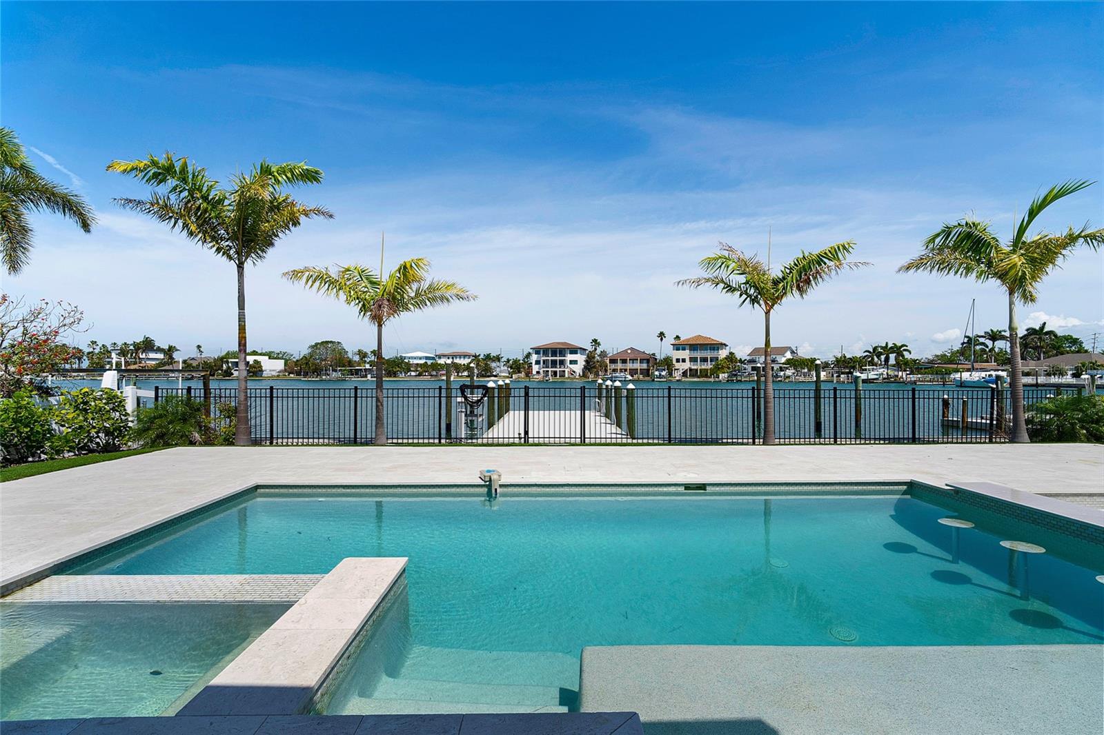 25 DOLPHIN DR, TREASURE ISLAND, FL, 33706