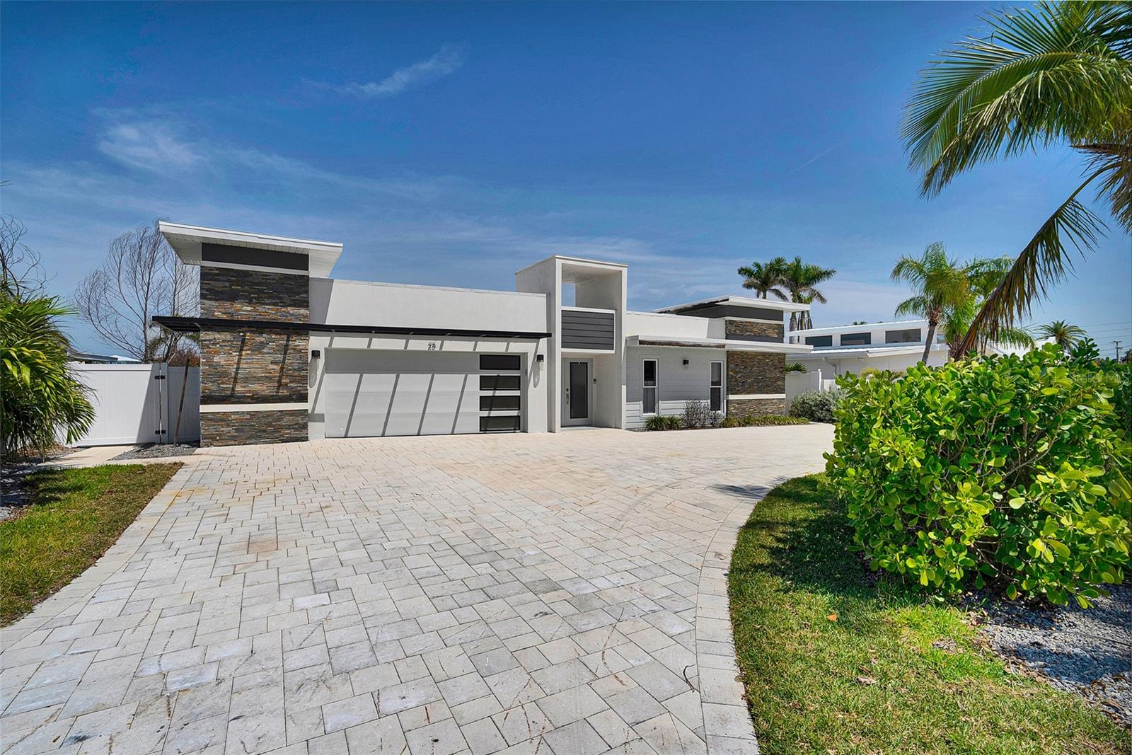 25 DOLPHIN DR, TREASURE ISLAND, FL, 33706