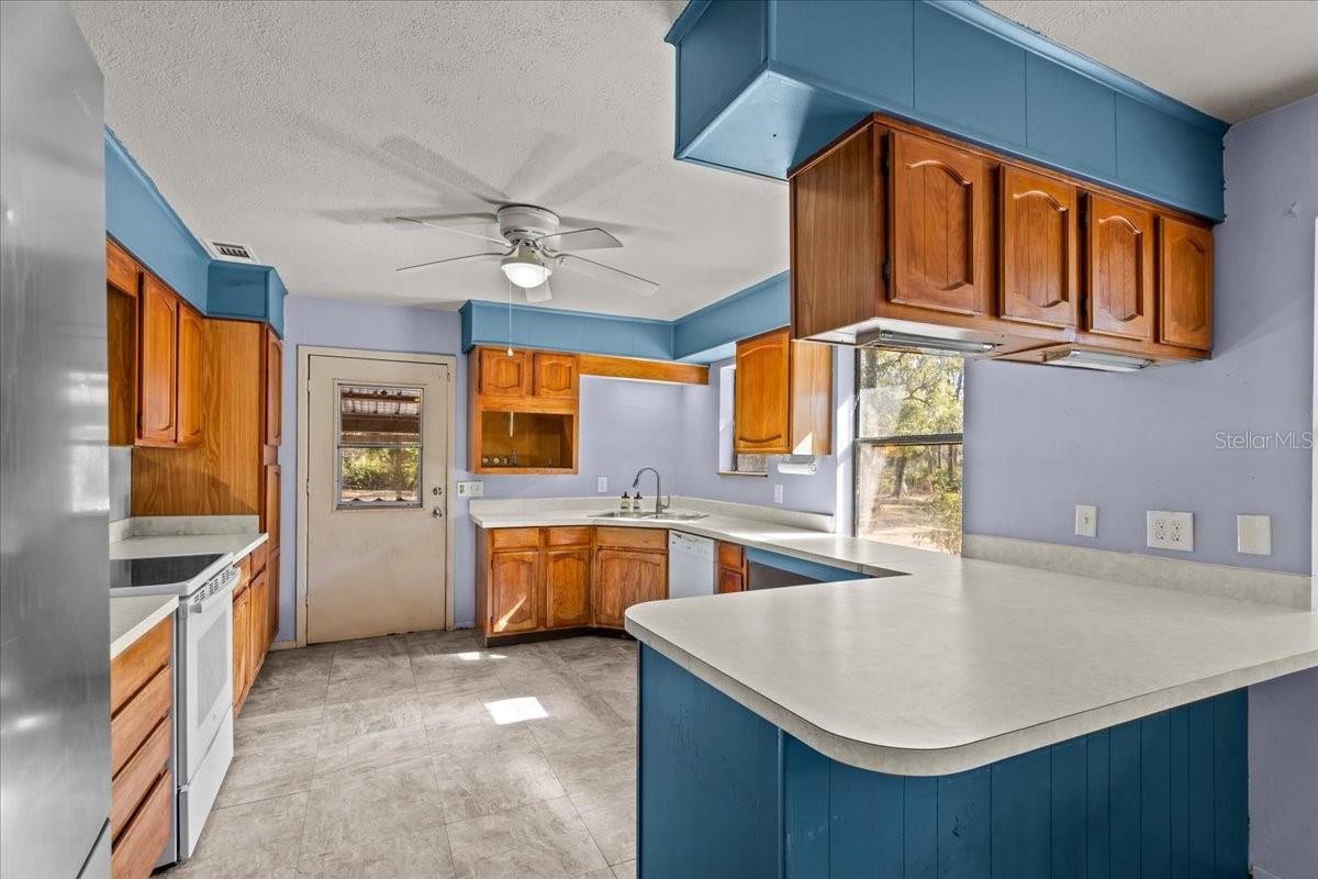 135 NE 306TH AVE, OLD TOWN, FL, 32680