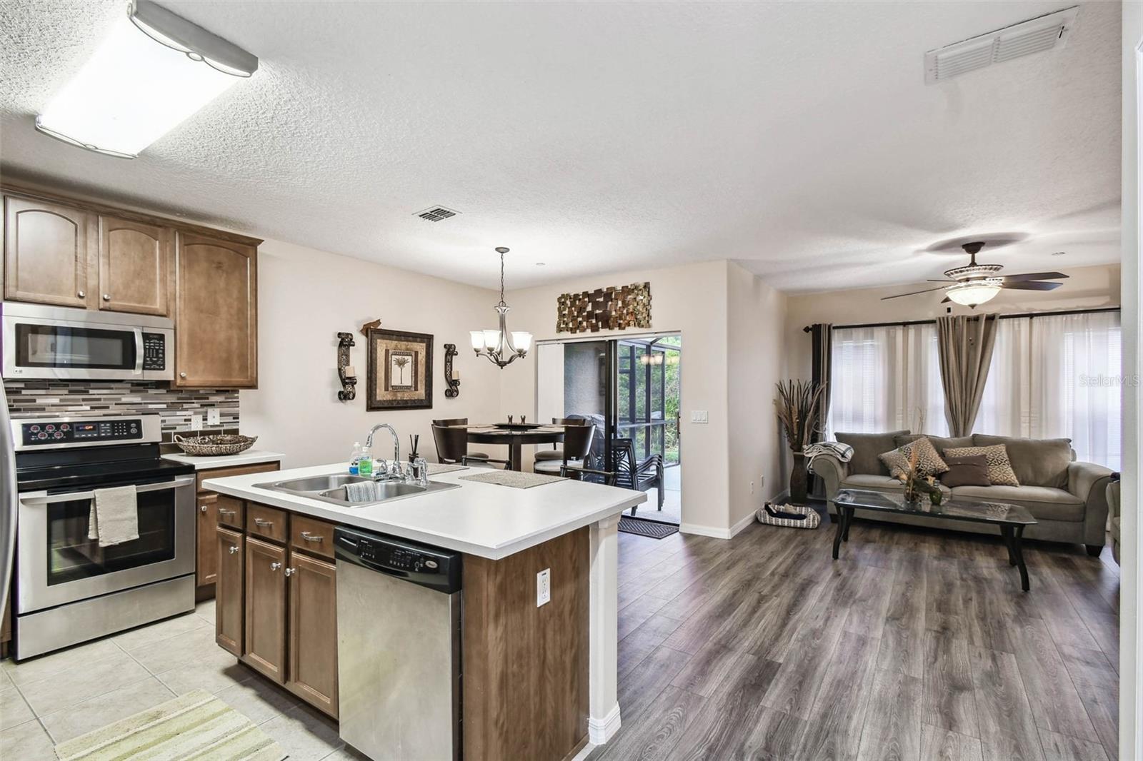 6109 APOLLOS CORNER WAY, ORLANDO, FL, 32829