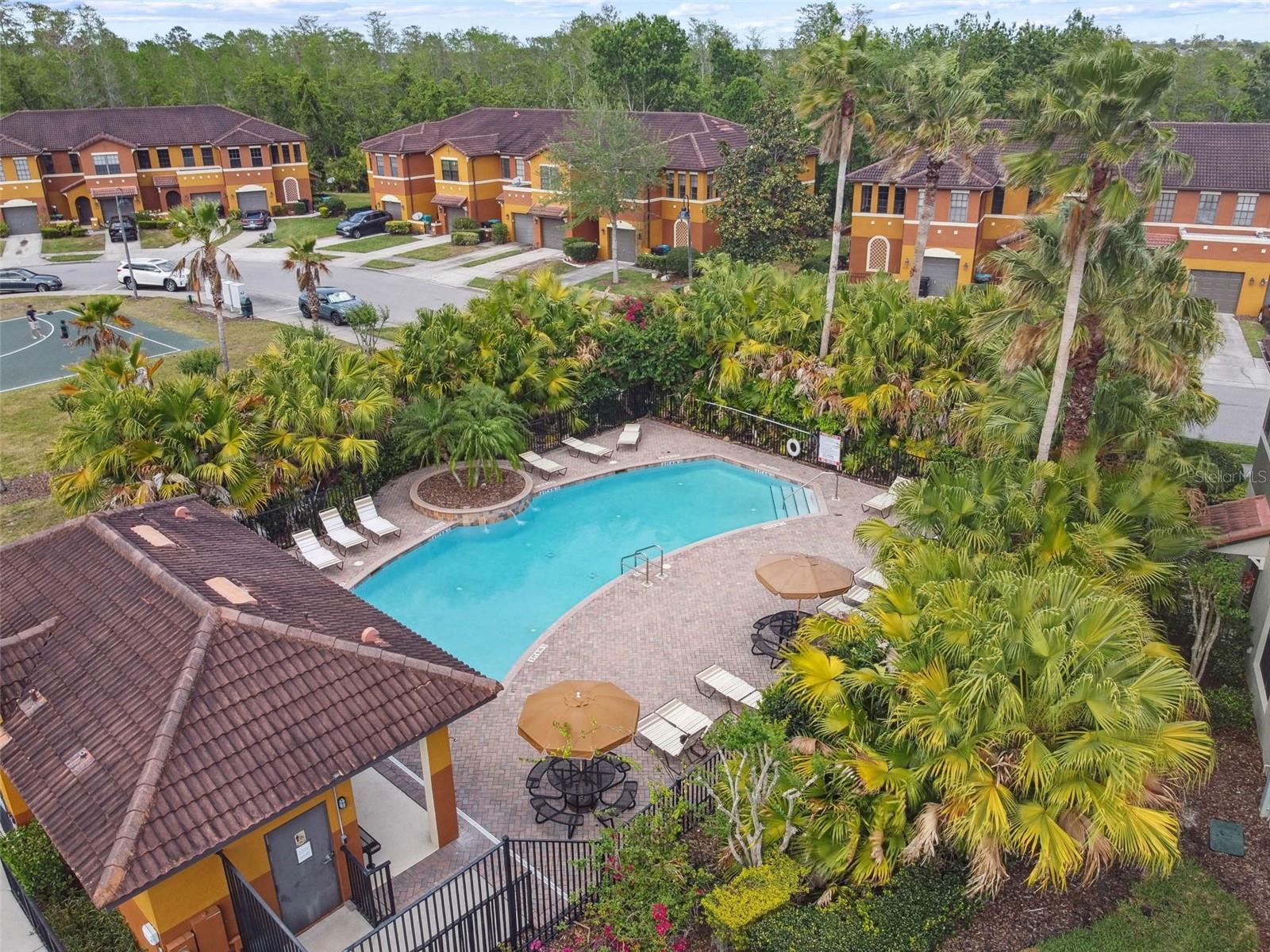 6109 APOLLOS CORNER WAY, ORLANDO, FL, 32829
