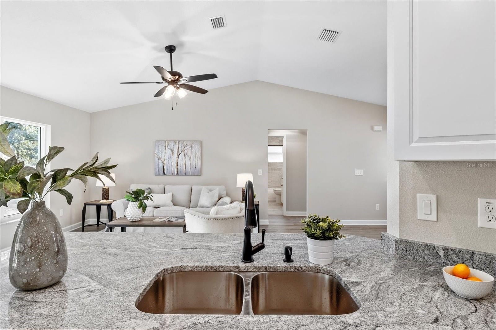 3000 W HIGGINS PL, DUNNELLON, FL, 34433