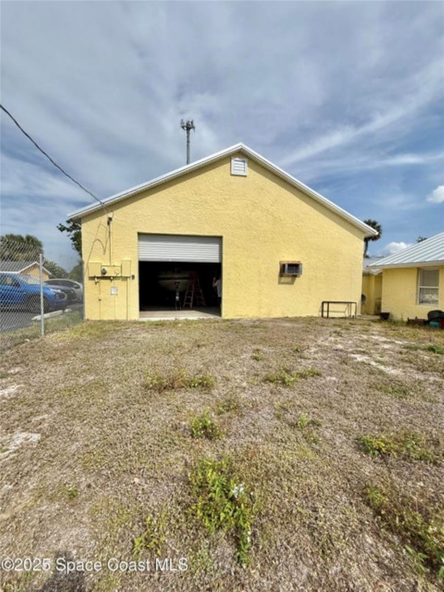 90 MAIDEN LN, TITUSVILLE, FL, 32796