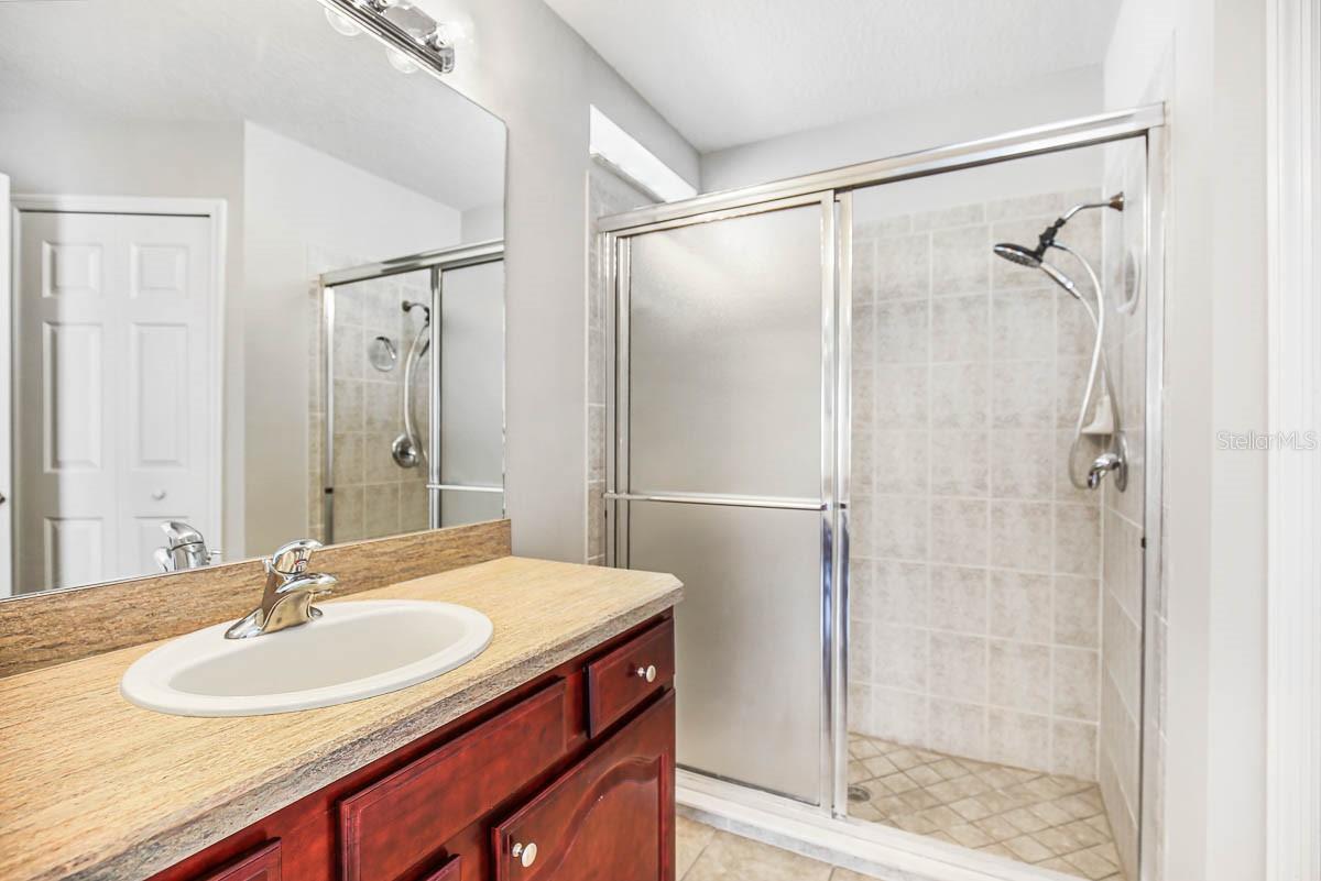 6134 SKYLARKCREST DR, LITHIA, FL, 33547