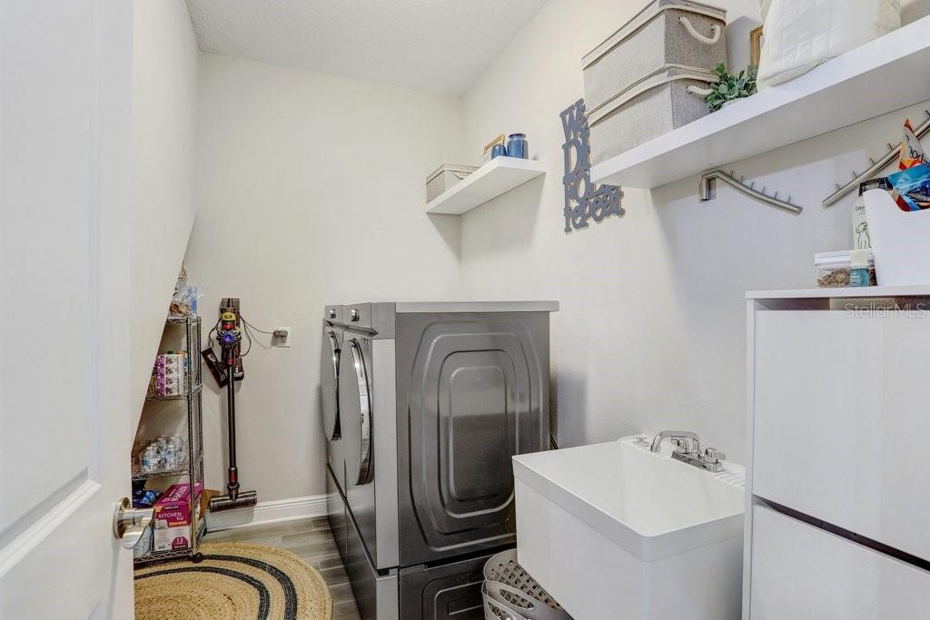 10703 MORNING DEW WAY, TAMPA, FL, 33647