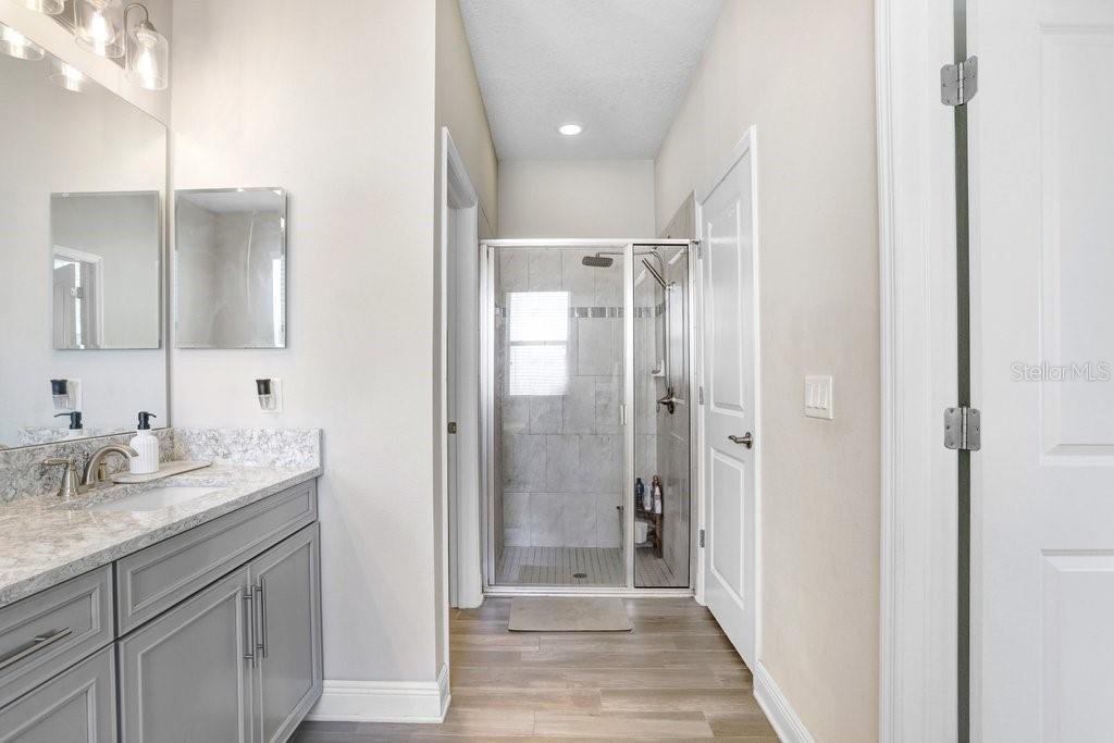 10703 MORNING DEW WAY, TAMPA, FL, 33647