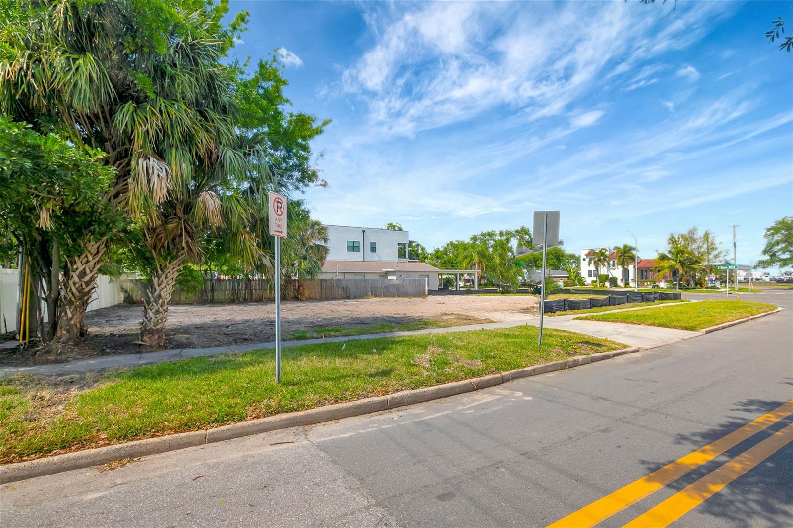 632 E DAVIS BLVD, TAMPA, FL, 33606