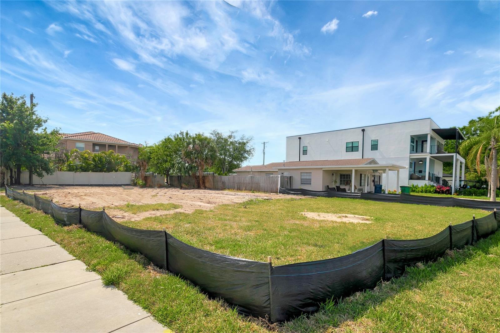 632 E DAVIS BLVD, TAMPA, FL, 33606