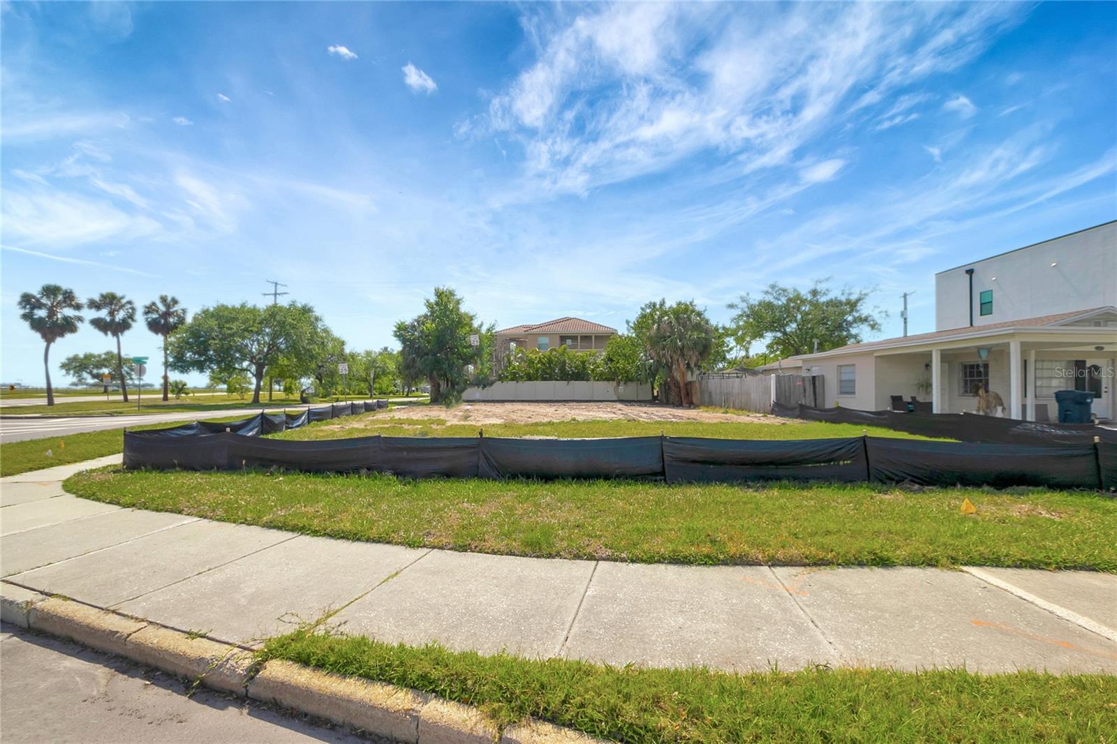 632 E DAVIS BLVD, TAMPA, FL, 33606