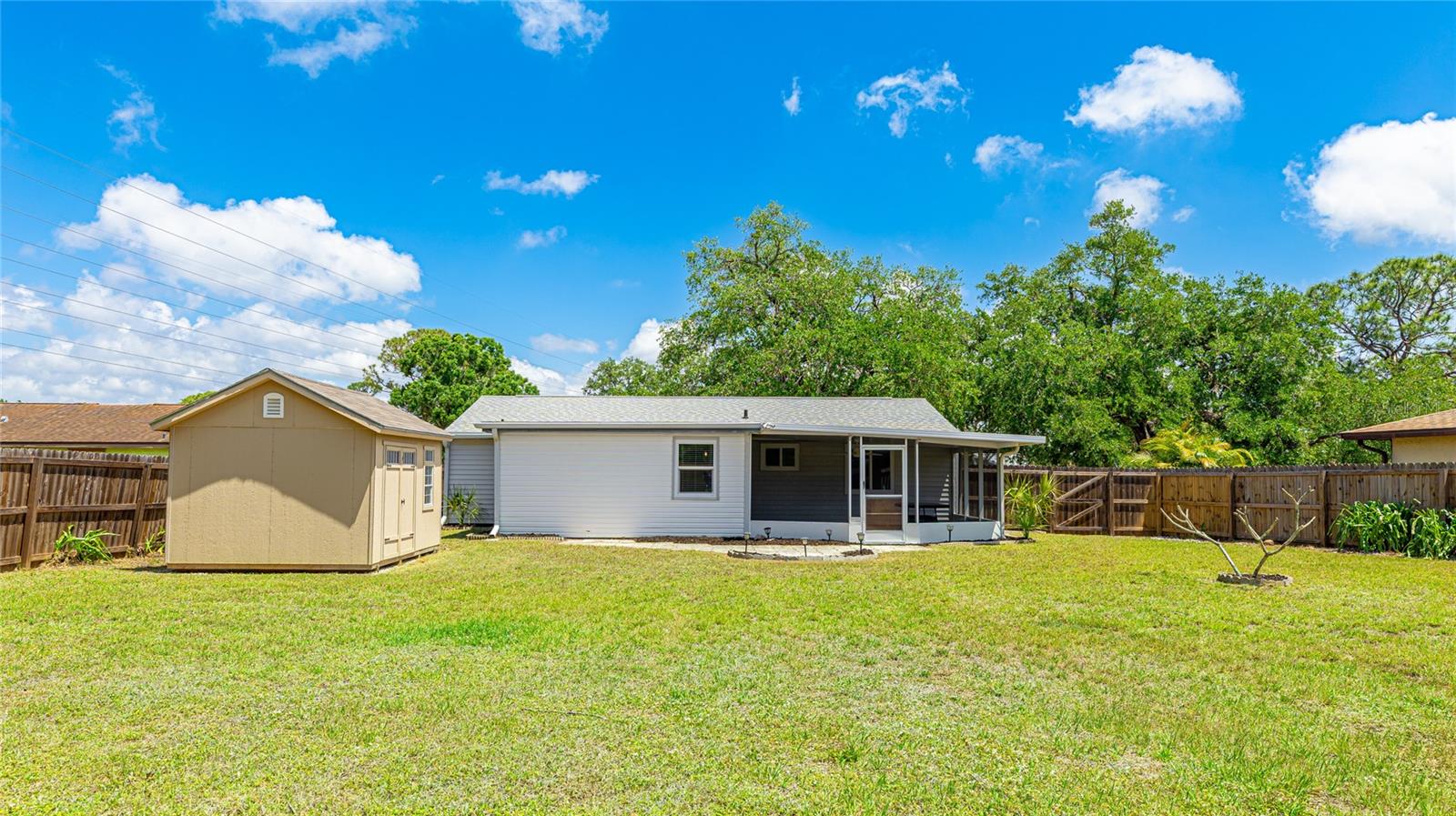 2237 LOCKWOOD MEADOWS CIR, SARASOTA, FL, 34234