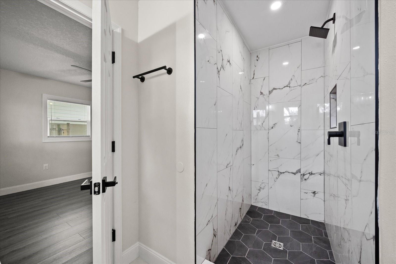 2015 N HASTINGS ST, ORLANDO, FL, 32808