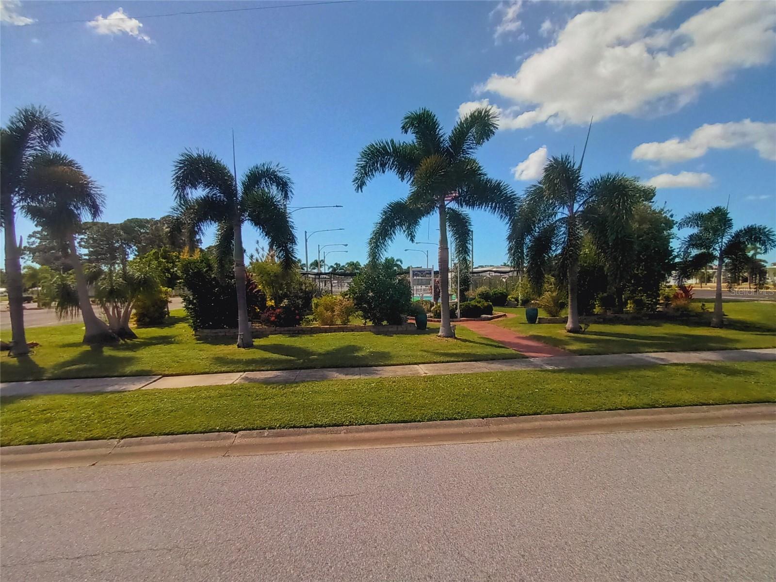 5013 BRAE BURN AVE, SARASOTA, FL, 34234