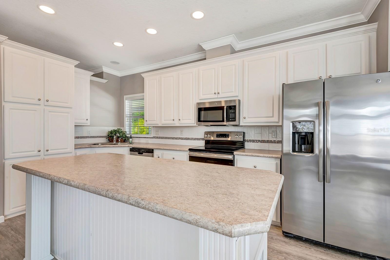 5013 BRAE BURN AVE, SARASOTA, FL, 34234