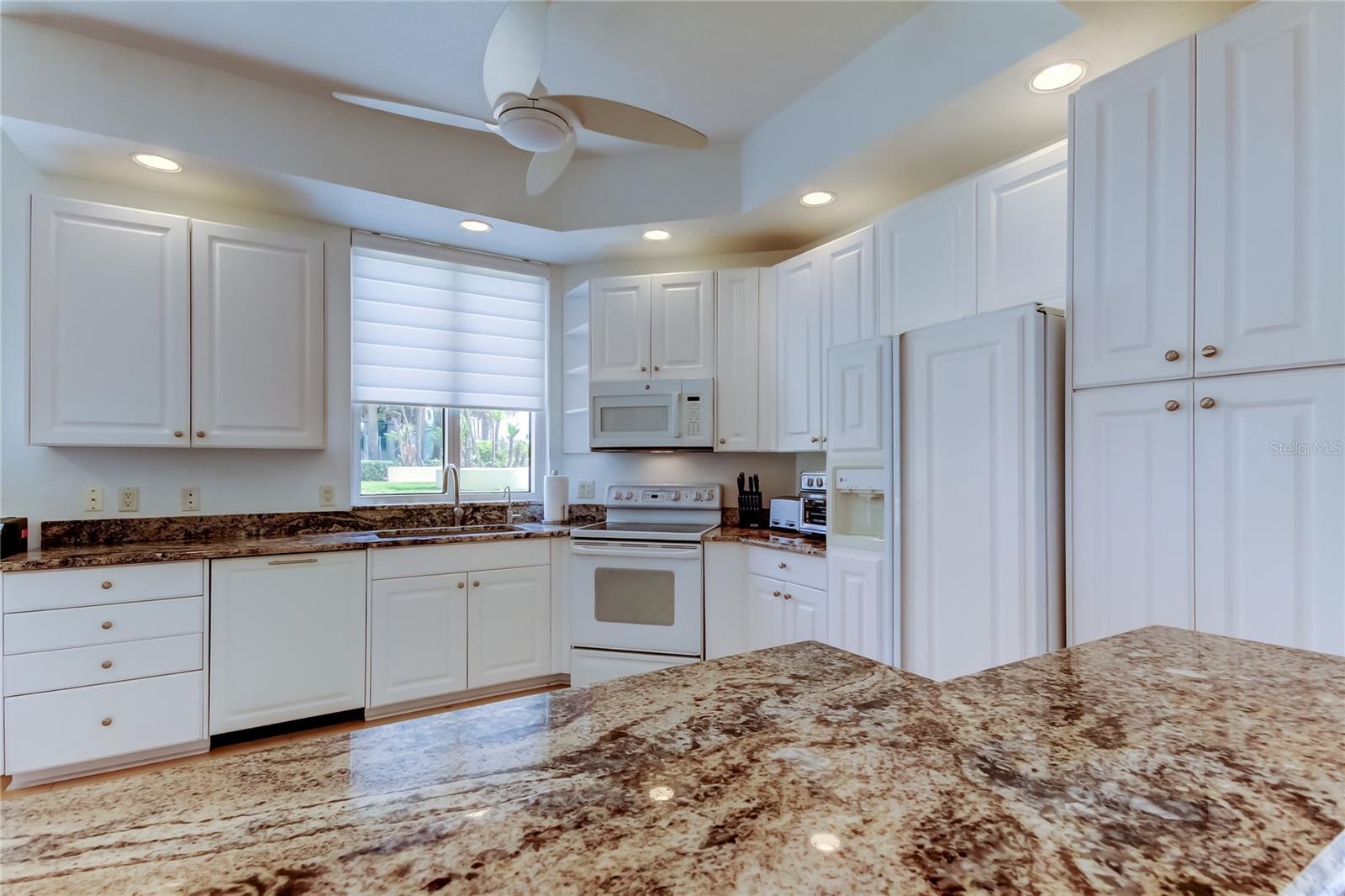 1200 GULF BLVD #101, CLEARWATER BEACH, FL, 33767