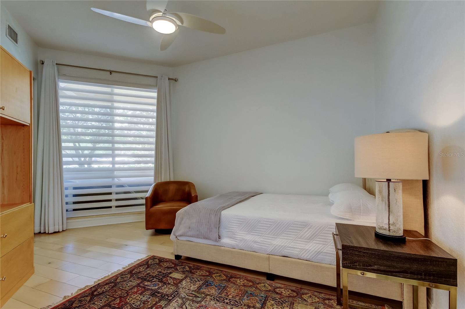 1200 GULF BLVD #101, CLEARWATER BEACH, FL, 33767