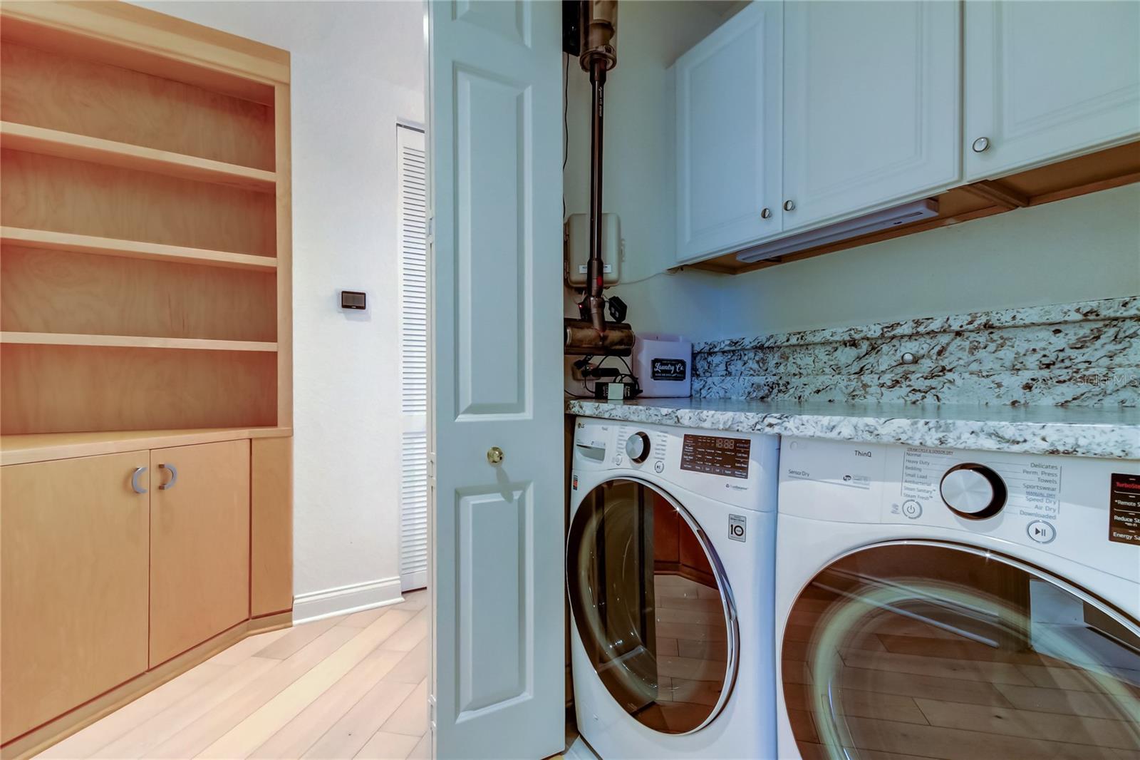 1200 GULF BLVD #101, CLEARWATER BEACH, FL, 33767