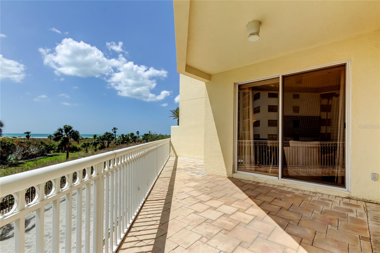 1200 GULF BLVD #101, CLEARWATER BEACH, FL, 33767