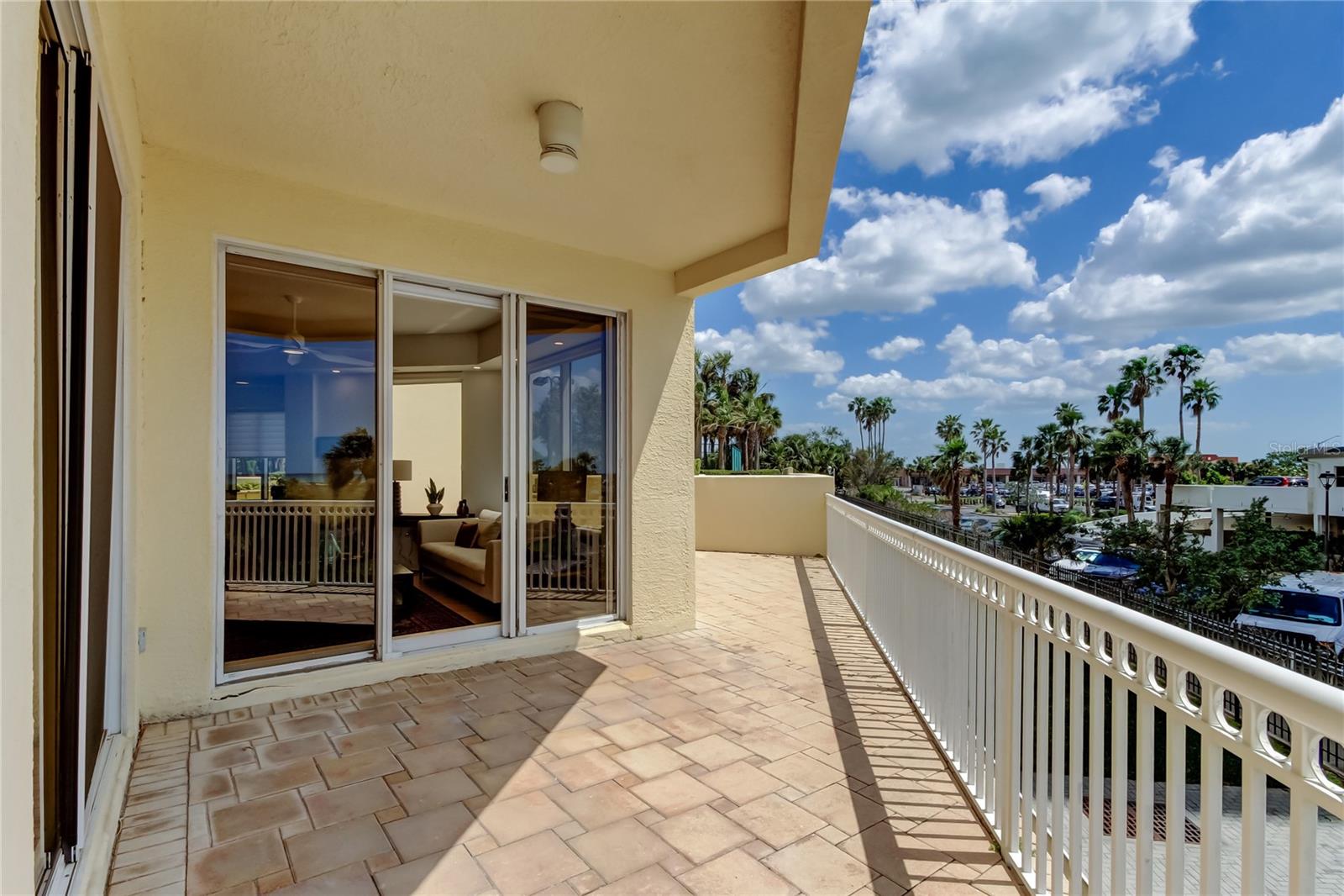 1200 GULF BLVD #101, CLEARWATER BEACH, FL, 33767
