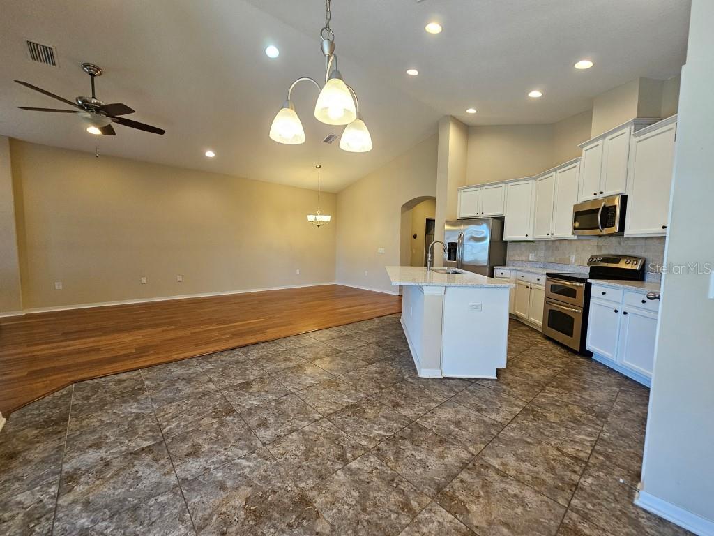 11513 SCARLET IBIS PL, RIVERVIEW, FL, 33569