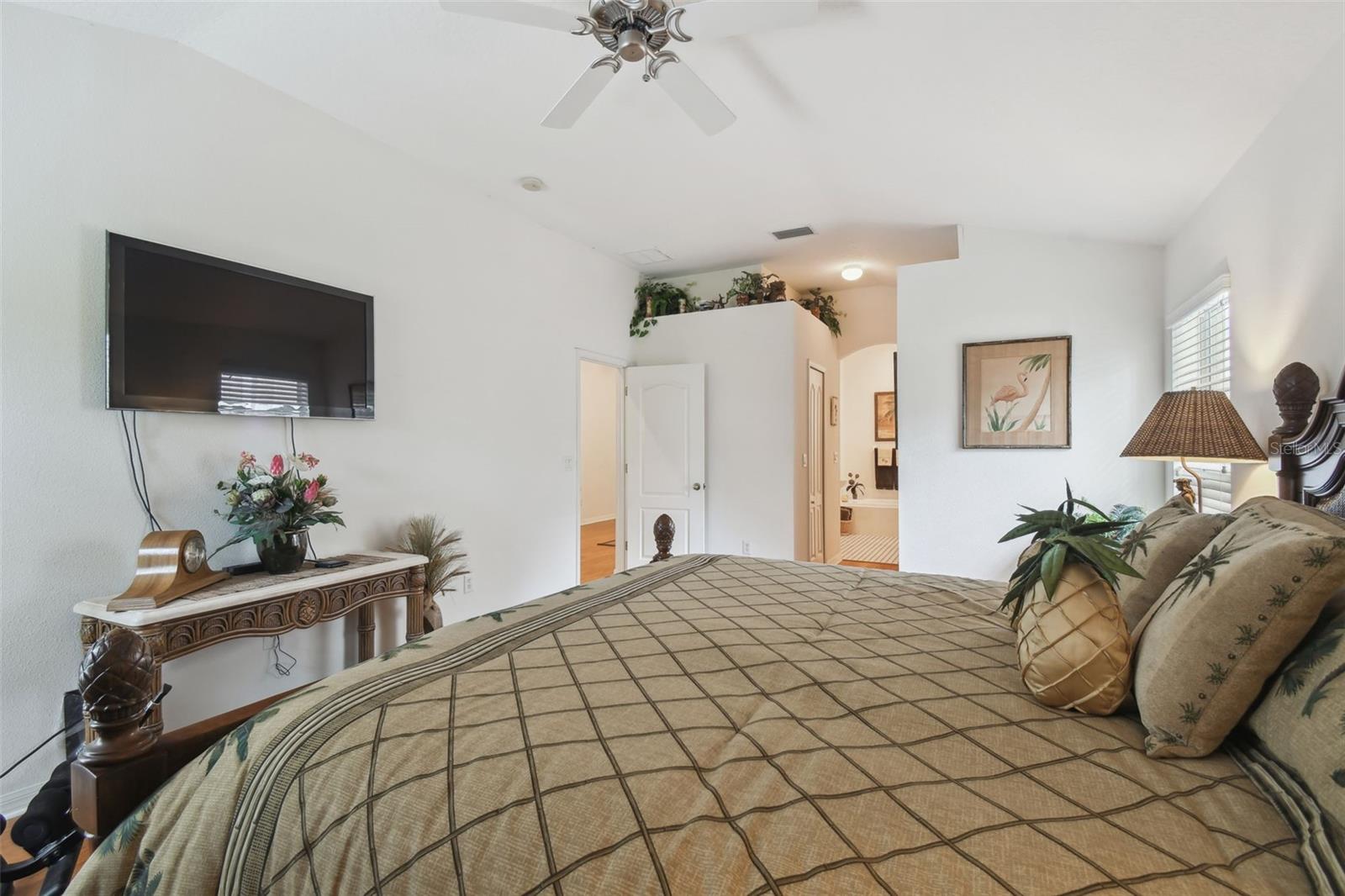 21840 WAVERLY SHORES LN, LAND O LAKES, FL, 34637