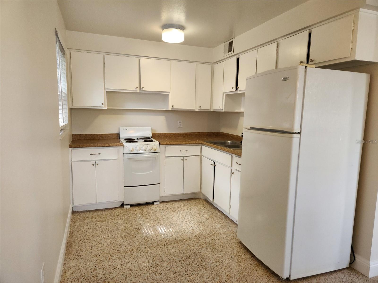 3200 FAIRWAY LN #01, ORLANDO, FL, 32804