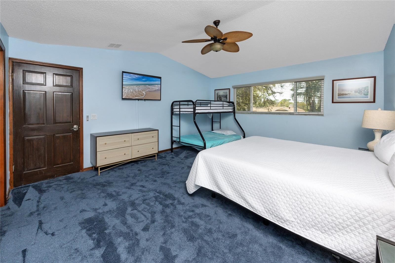 1975 LEVINE LN, CLEARWATER, FL, 33760