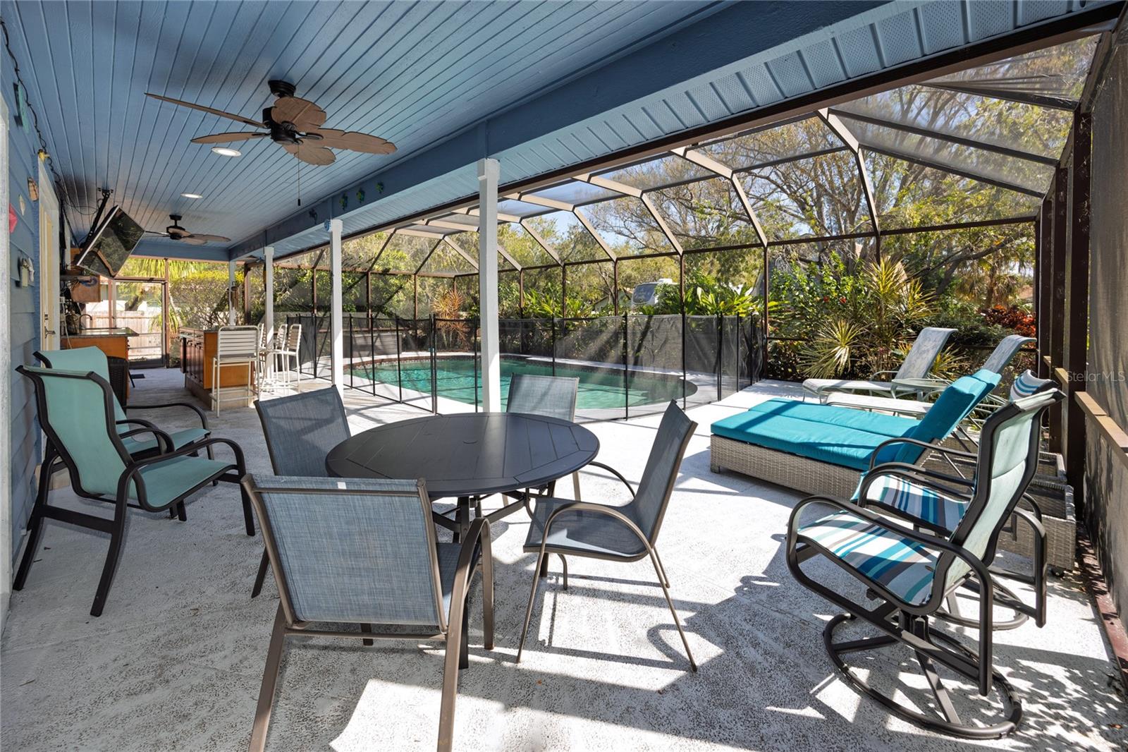 1975 LEVINE LN, CLEARWATER, FL, 33760
