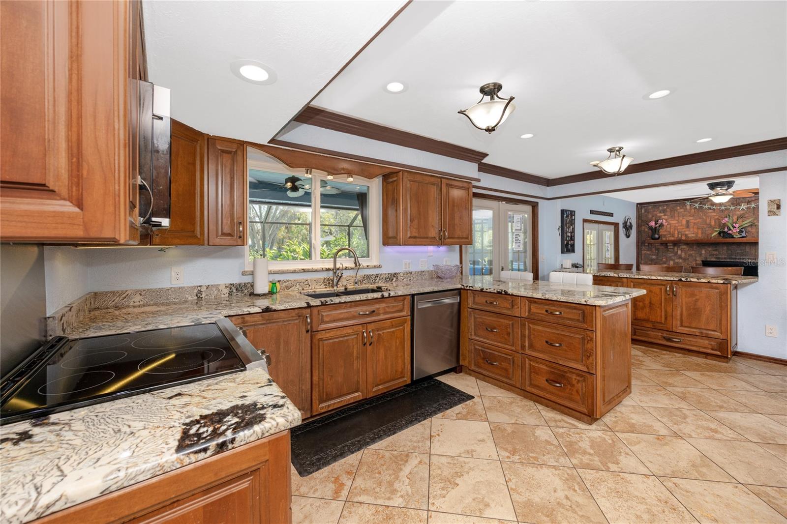 1975 LEVINE LN, CLEARWATER, FL, 33760