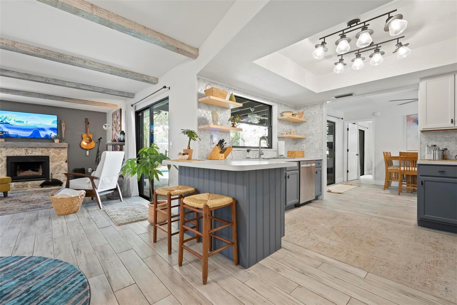 6604 23RD AVE W, BRADENTON, FL, 34209