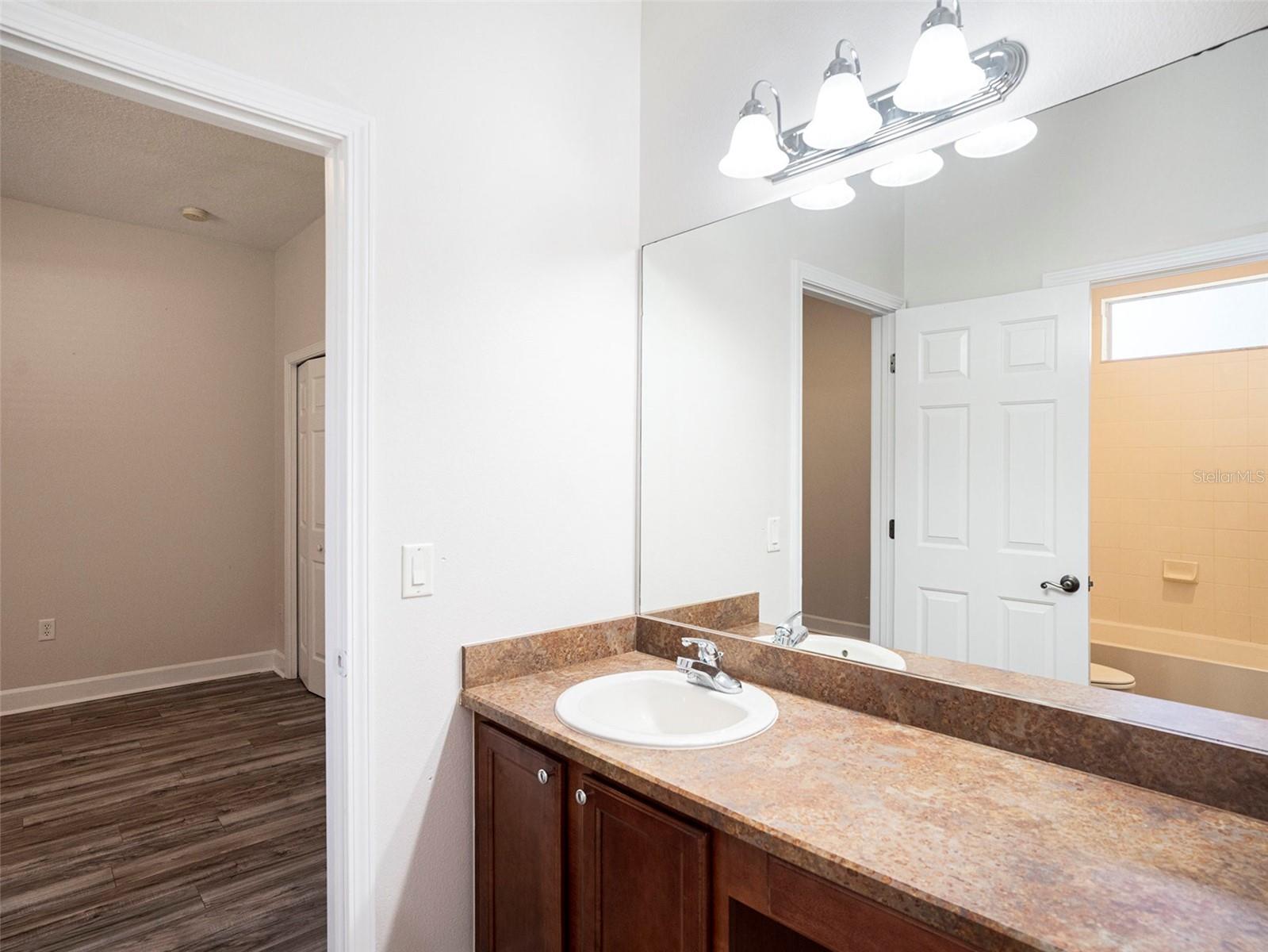 12402 CREEK EDGE DR, RIVERVIEW, FL, 33579