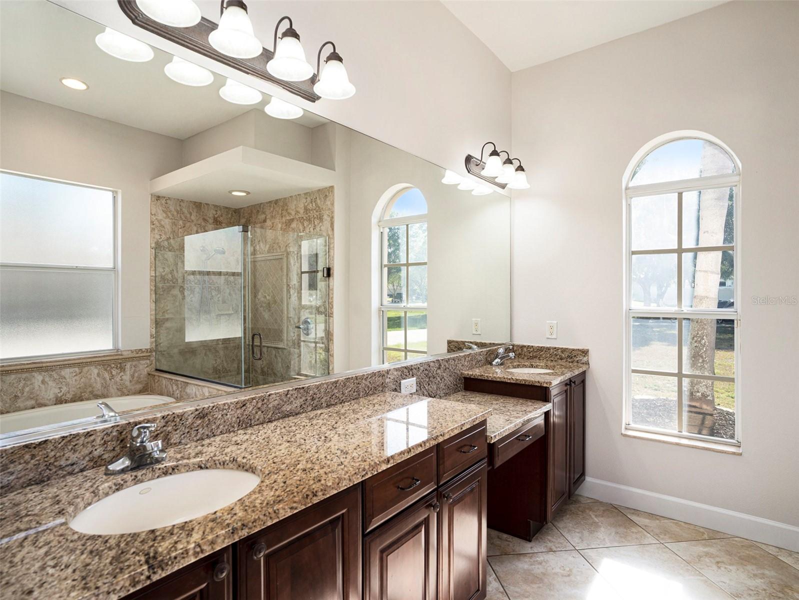 12402 CREEK EDGE DR, RIVERVIEW, FL, 33579