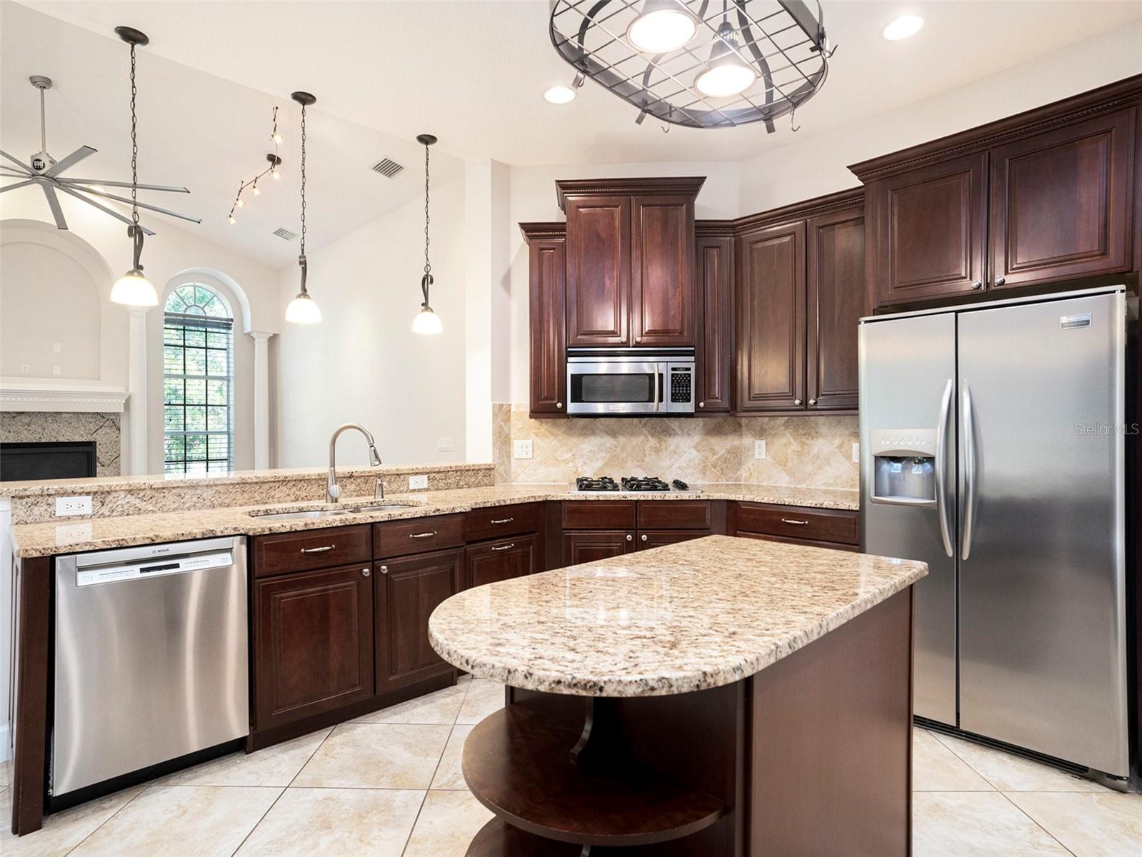 12402 CREEK EDGE DR, RIVERVIEW, FL, 33579