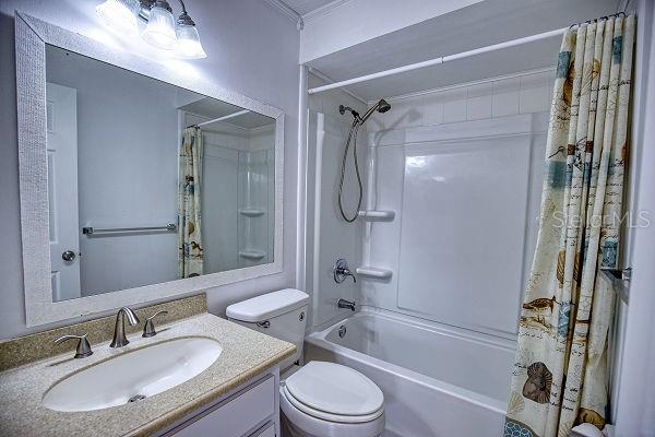 320 BASE AVE E #221, VENICE, FL, 34285