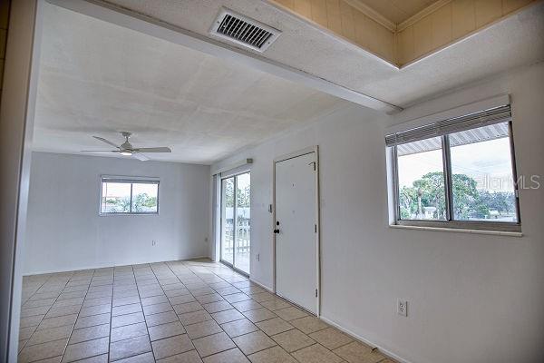 320 BASE AVE E #221, VENICE, FL, 34285