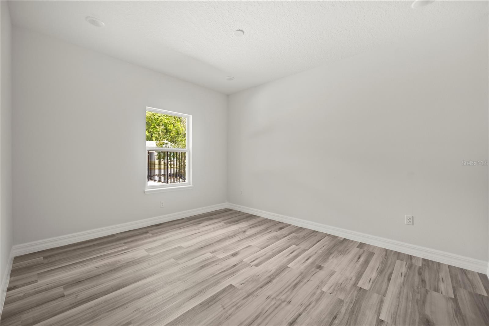 610 E EUCLID AVE, DELAND, FL, 32724