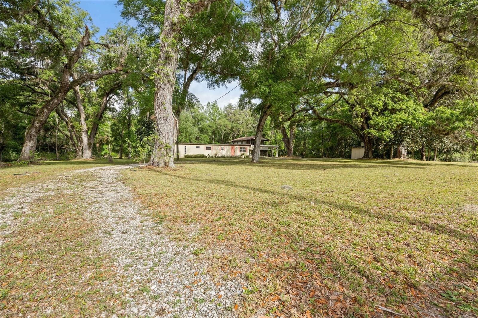 2780 COUNTY ROAD 575, BUSHNELL, FL, 33513
