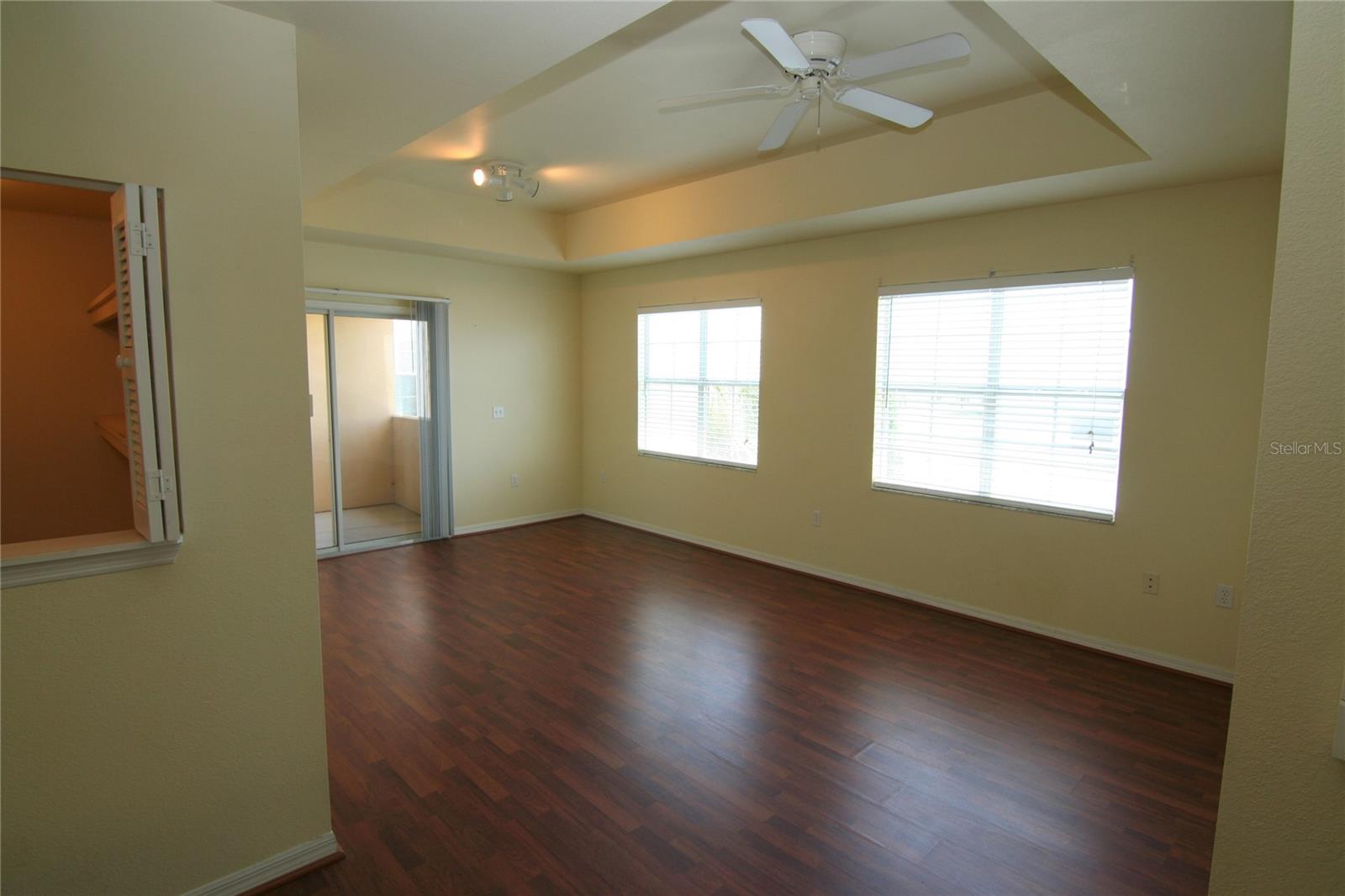 1155 VILLAGIO CIR #203, SARASOTA, FL, 34237
