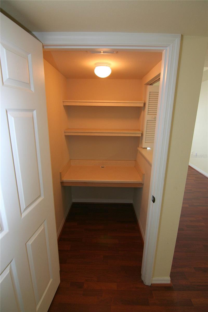 1155 VILLAGIO CIR #203, SARASOTA, FL, 34237