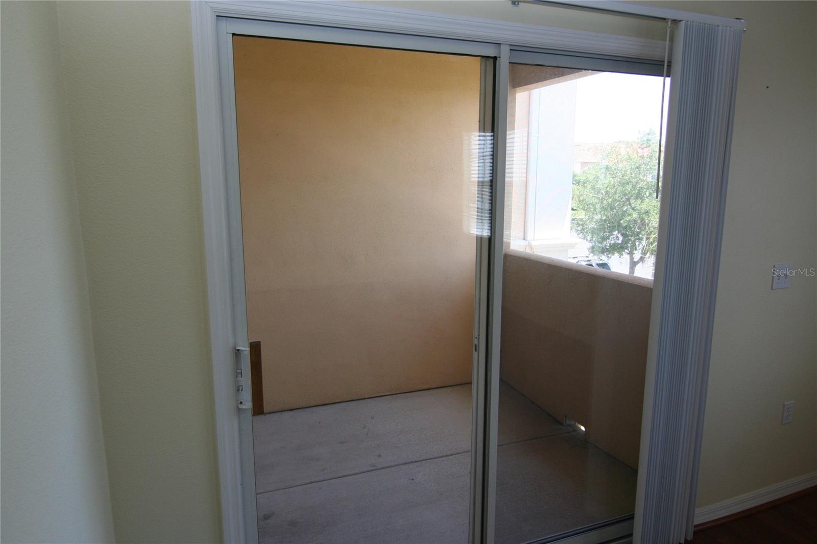 1155 VILLAGIO CIR #203, SARASOTA, FL, 34237